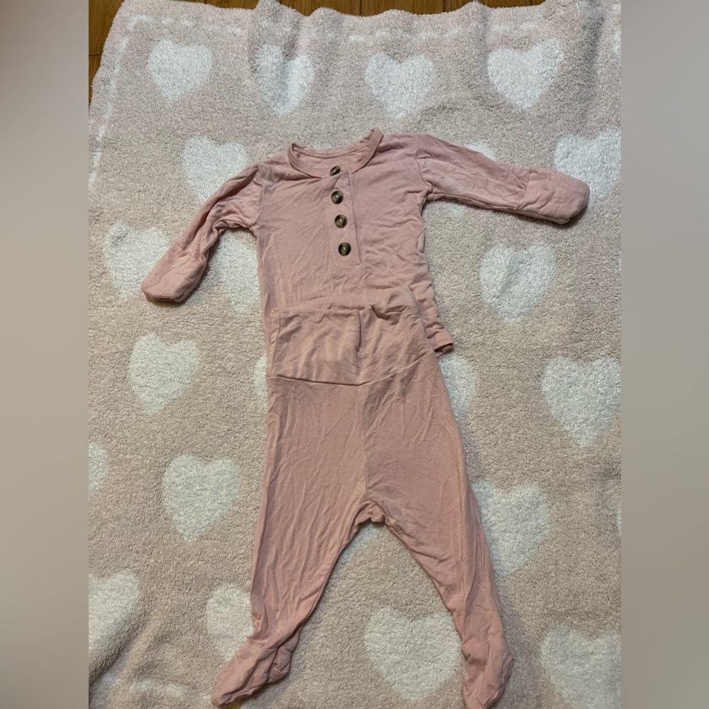 Lou Lou and company SOFT 2 piece pale pink outfit.